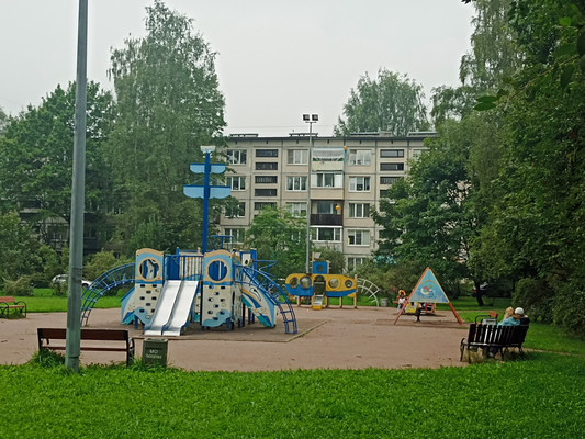 Продам трехкомнатную (3-комн.) квартиру, Меншиковский пр-кт, 5ак2, Санкт-Петербург г