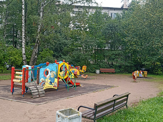 Продам трехкомнатную (3-комн.) квартиру, Меншиковский пр-кт, 5ак2, Санкт-Петербург г