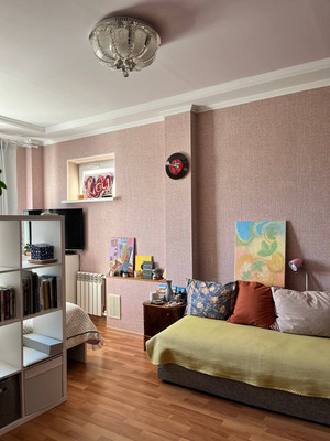 Продам однокомнатную (1-комн.) квартиру, Энергетическая ул, 19, Астрахань г