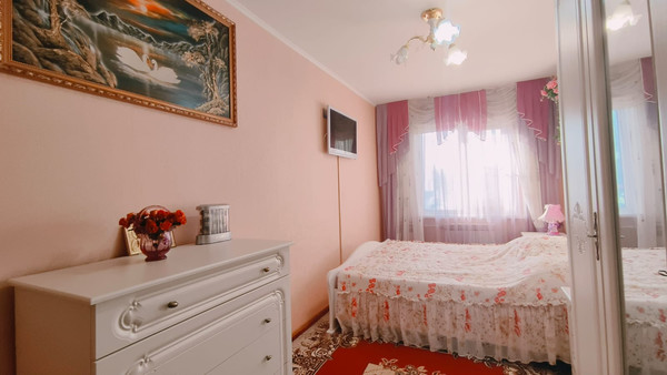 Продам двухкомнатную (2-комн.) квартиру, Яблочкова ул, 31, Астрахань г