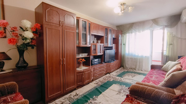 Продам двухкомнатную (2-комн.) квартиру, Яблочкова ул, 31, Астрахань г