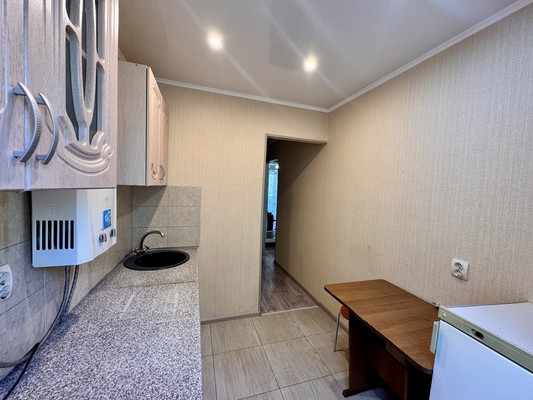 Продам однокомнатную (1-комн.) квартиру, Немова ул, 28к1, Астрахань г