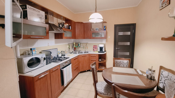 Продам однокомнатную (1-комн.) квартиру, Бориса Алексеева ул, 36к1, Астрахань г