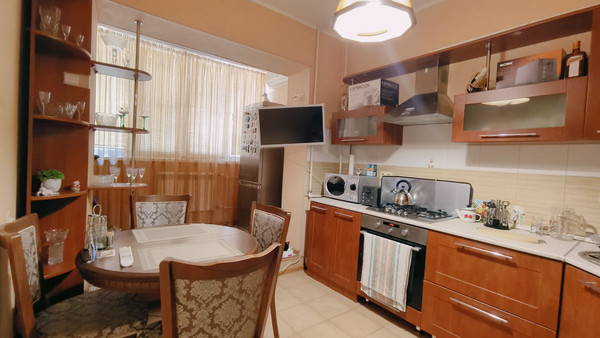 Продам однокомнатную (1-комн.) квартиру, Бориса Алексеева ул, 36к1, Астрахань г