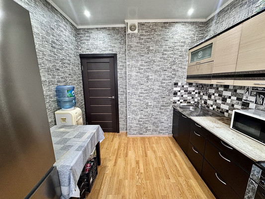 Продам двухкомнатную (2-комн.) квартиру, Бориса Алексеева ул, 20к1, Астрахань г
