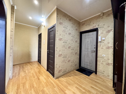 Продам двухкомнатную (2-комн.) квартиру, Бориса Алексеева ул, 20к1, Астрахань г