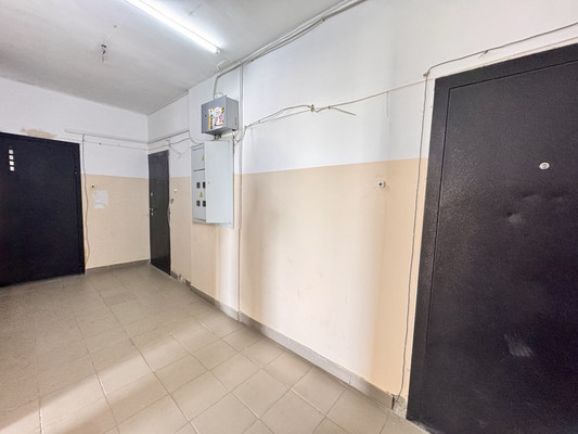 Продам двухкомнатную (2-комн.) квартиру, Бориса Алексеева ул, 20к1, Астрахань г