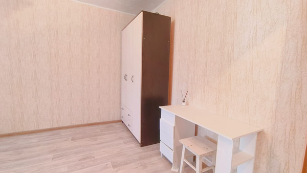 Продам однокомнатную (1-комн.) квартиру, Валерии Барсовой ул, 12к2, Астрахань г