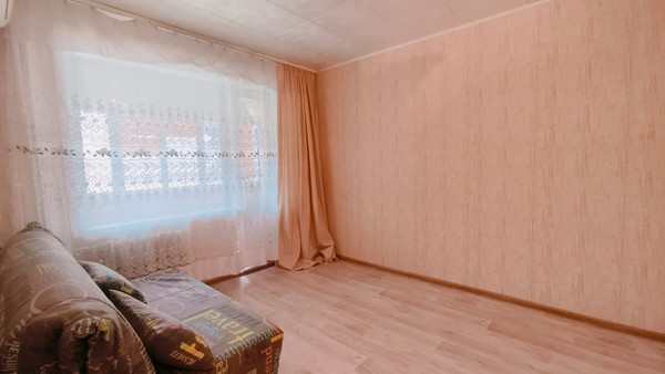 Продам однокомнатную (1-комн.) квартиру, Валерии Барсовой ул, 12к2, Астрахань г
