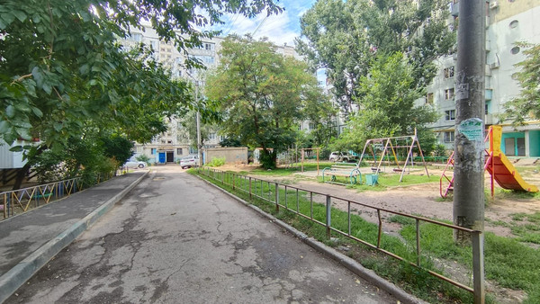 Продам однокомнатную (1-комн.) квартиру, Валерии Барсовой ул, 12к2, Астрахань г