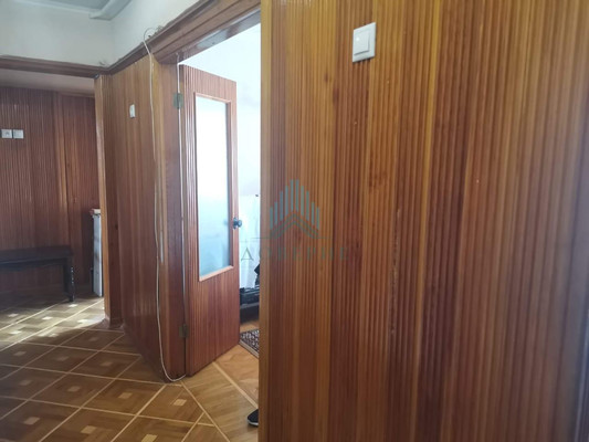 Продам трехкомнатную (3-комн.) квартиру, Кубанская ул, 21к1, Астрахань г