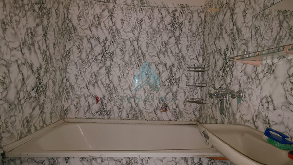 Продам двухкомнатную (2-комн.) квартиру, Бабаевского ул, 31к3, Астрахань г