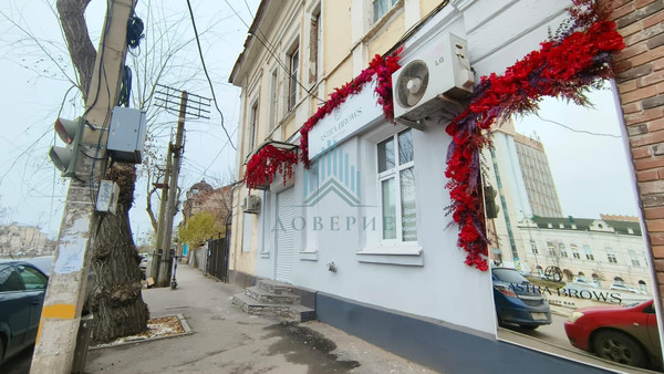 Продам однокомнатную (1-комн.) квартиру, Набережная 1 Мая ул, 104, Астрахань г