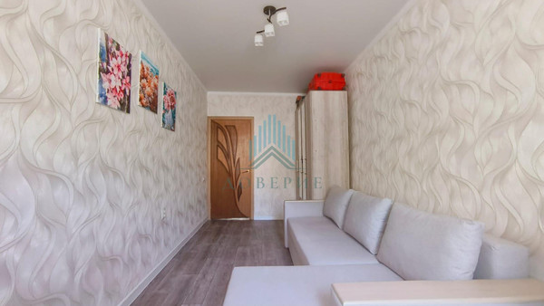 Продам трехкомнатную (3-комн.) квартиру, Кубанская ул, 31к1, Астрахань г