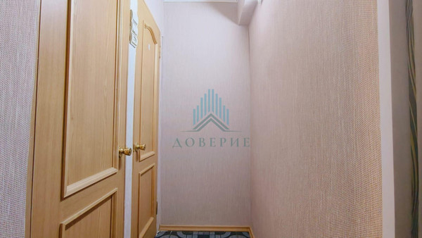 Продам трехкомнатную (3-комн.) квартиру, Кубанская ул, 31к1, Астрахань г