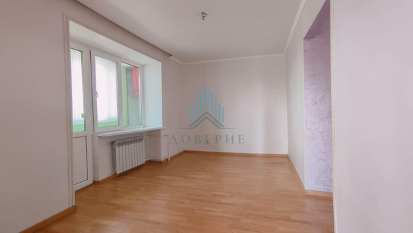Продам двухкомнатную (2-комн.) квартиру, Юность мкр, 5, Яксатово с