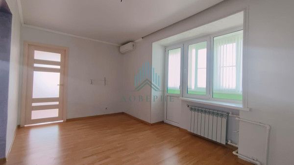 Продам двухкомнатную (2-комн.) квартиру, Юность мкр, 5, Яксатово с