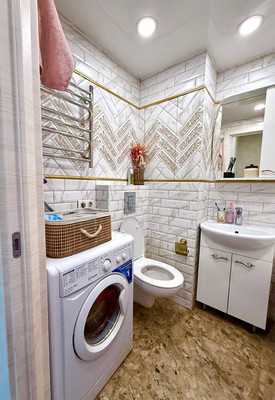 Продам однокомнатную (1-комн.) квартиру, Скобелевская ул, 38, Москва г