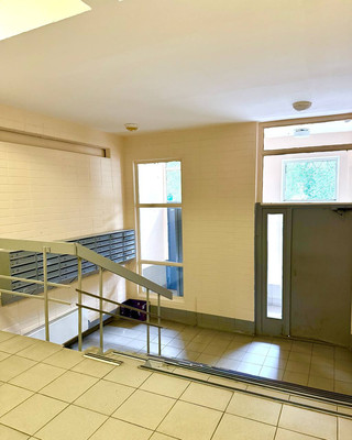 Продам однокомнатную (1-комн.) квартиру, Скобелевская ул, 38, Москва г