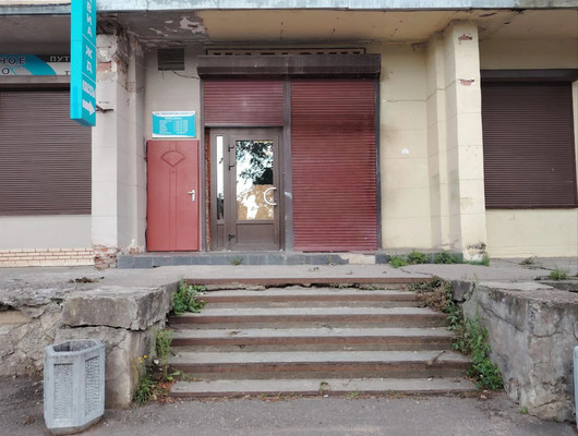 Сдам торговое помещение 190 м2, Пионерская ул, 1, Кировск г