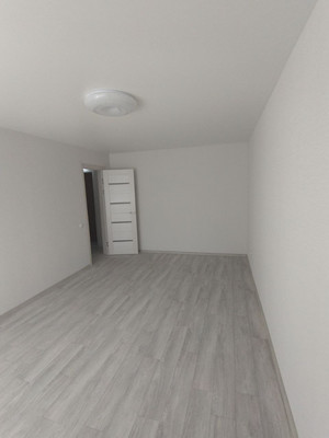 Продам однокомнатную (1-комн.) квартиру, Свердлова ул, 43, Ишим г