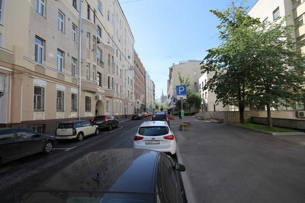 Сдам торговое помещение 120 м2, Скатертный пер, 11, Москва г