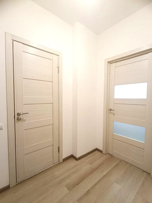 Продам однокомнатную (1-комн.) квартиру, Воронцовский б-р, 11к3, Мурино п
