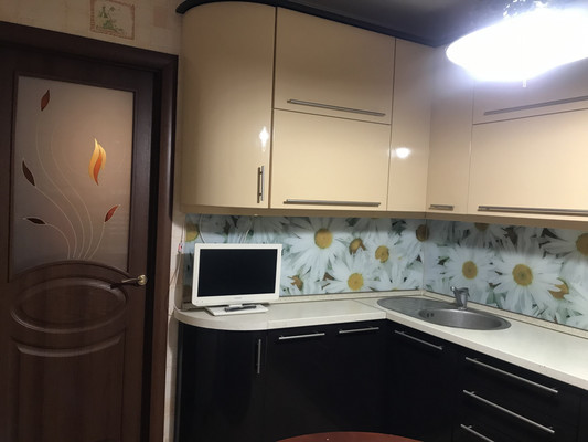 Продам двухкомнатную (2-комн.) квартиру, им. Матэ Залки ул, 7, Симферополь г