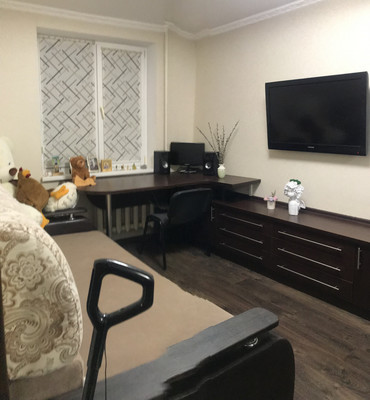 Продам двухкомнатную (2-комн.) квартиру, им. Матэ Залки ул, 7, Симферополь г