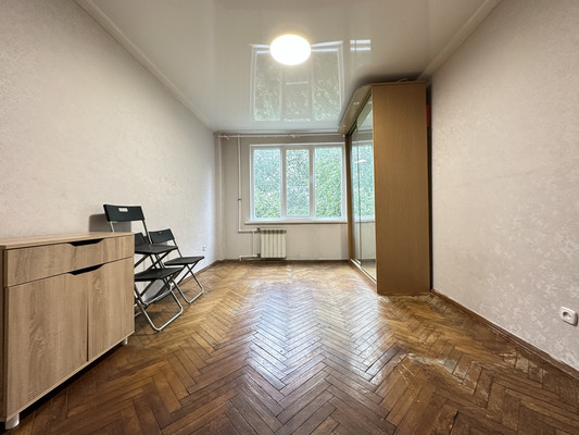Продам однокомнатную (1-комн.) квартиру, Большевиков пр-кт, 81М, Санкт-Петербург г