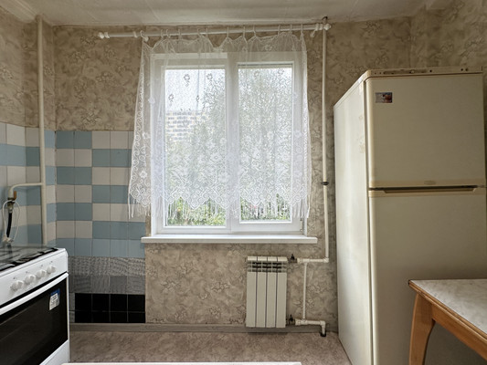 Продам однокомнатную (1-комн.) квартиру, Большевиков пр-кт, 81М, Санкт-Петербург г