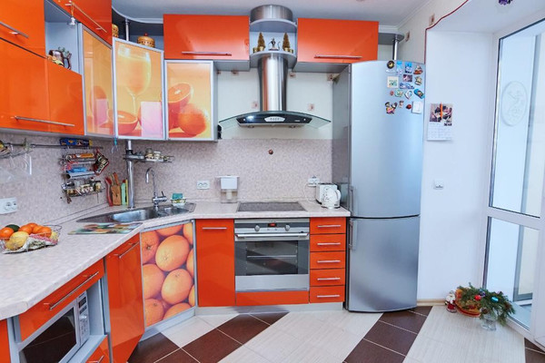 Продам двухкомнатную (2-комн.) квартиру, Советская ул, 12, Сыктывкар г
