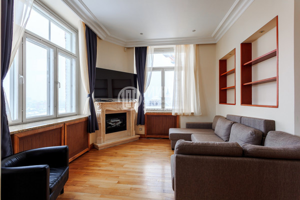 Продам многокомнатную квартиру, Мясницкая ул, 21, Москва г