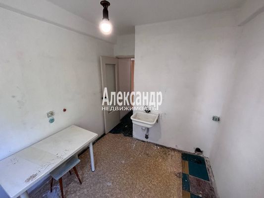 Продам двухкомнатную (2-комн.) квартиру, Луначарского пр-кт, 42к2, Санкт-Петербург г