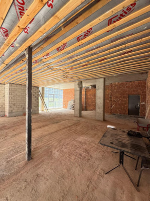 Продам трехкомнатную (3-комн.) квартиру, Тлостанова ул, 32кг4, Нальчик г