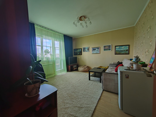 Продам трехкомнатную (3-комн.) квартиру, Тагилстроевская ул, 5, Нижний Тагил г