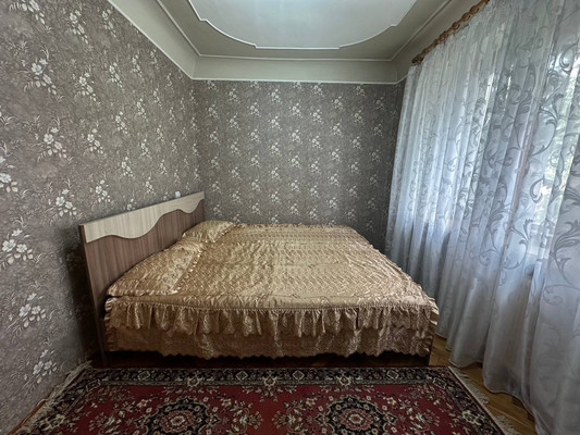 Сдам двухкомнатную (2-комн.) квартиру, Красная ул, 65, Кропоткин г