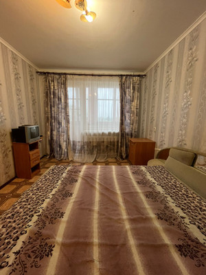 Продам двухкомнатную (2-комн.) квартиру, Луговая ул, 6, Назия гп