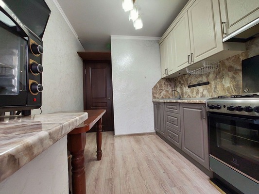 Продам двухкомнатную (2-комн.) квартиру, Неделина ул, 19, Нальчик г
