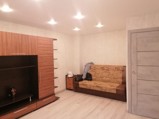 Продам однокомнатную (1-комн.) квартиру, 16-я Парковая ул, 6, Москва г