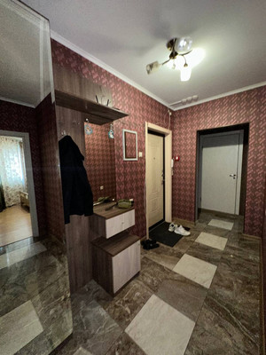 Продам двухкомнатную (2-комн.) квартиру, Комсомольский пр-кт, 8/2, Люберцы г