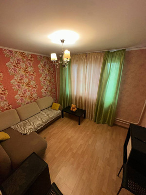 Продам двухкомнатную (2-комн.) квартиру, Комсомольский пр-кт, 8/2, Люберцы г