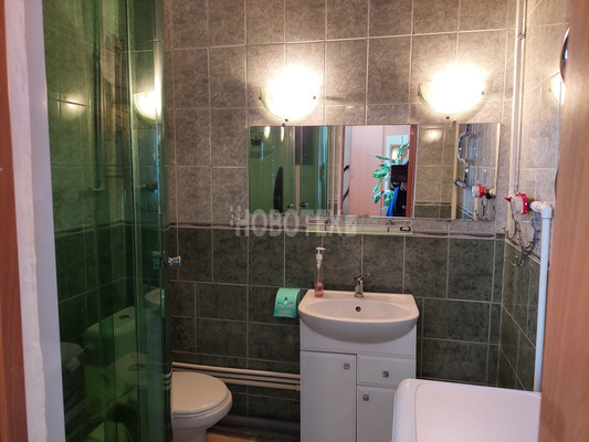 Продам однокомнатную (1-комн.) квартиру, Кирпичная ул, 5, Хадыженск г