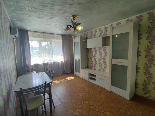 Продам двухкомнатную (2-комн.) квартиру, Ленина ул, 23, Белореченск г