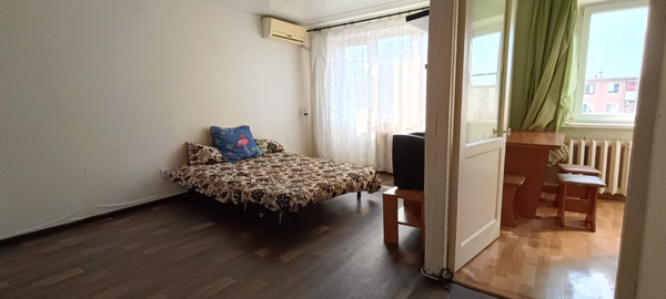 Продам однокомнатную (1-комн.) квартиру, Яблочкова ул, 25, Астрахань г