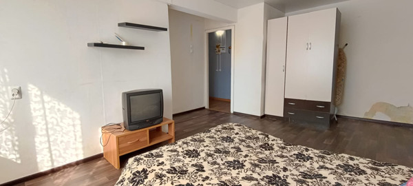 Продам однокомнатную (1-комн.) квартиру, Яблочкова ул, 25, Астрахань г