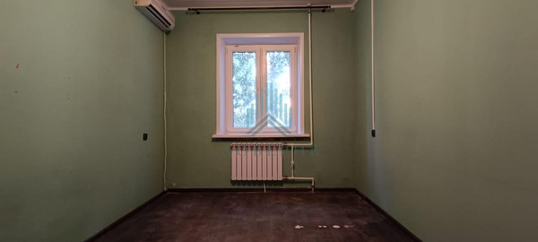 Продам двухкомнатную (2-комн.) квартиру, Энергетическая ул, 3к3, Астрахань г