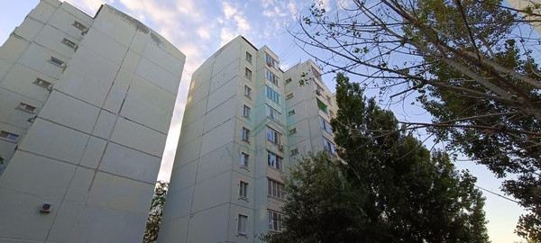 Продам двухкомнатную (2-комн.) квартиру, Энергетическая ул, 3к3, Астрахань г