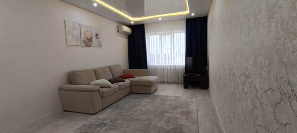Продам трехкомнатную (3-комн.) квартиру, Новороссийская ул, 6, Астрахань г