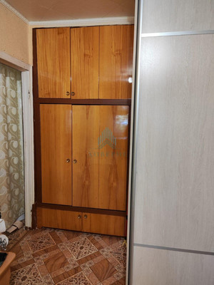 Продам однокомнатную (1-комн.) квартиру, Дубровинского ул, 64, Астрахань г